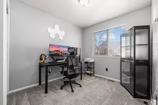 1056 N 300 W, American Fork, UT 84003 - Photo 12