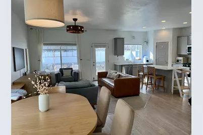 6135 N Boulter Peak Ln, Eagle Mountain, UT 84005 - Photo 6