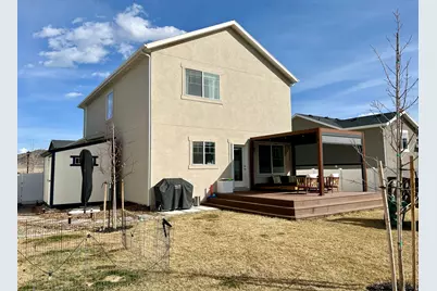 6135 N Boulter Peak Ln, Eagle Mountain, UT 84005 - Photo 34
