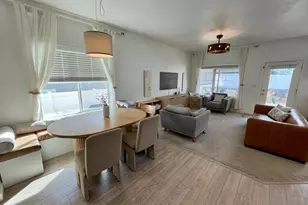 6135 N Boulter Peak Ln, Eagle Mountain, UT 84005 - Photo 8