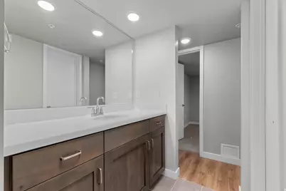 1032 E 400 S #207B, Salt Lake City, UT 84102 - Photo 14