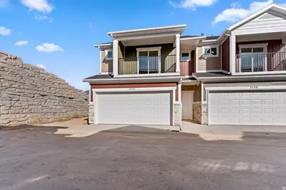 3142 N 1675 E, Layton, UT 84040 - Photo 2