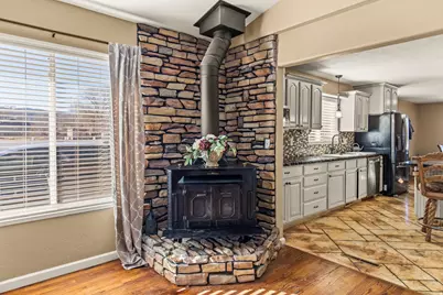 91 W 100 S, Central Valley, UT 84754 - Photo 16