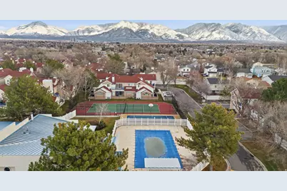 5449 S Coastal Ct, Salt Lake City, UT 84123 - Photo 32