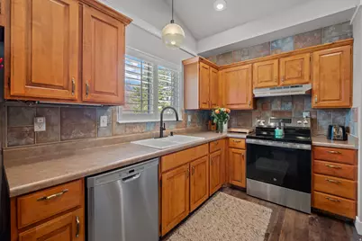 2691 E Partridge Way S, Sandy, UT 84093 - Photo 12