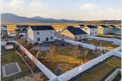7884 N Seabiscuit Rd, Eagle Mountain, UT 84005 - Photo 24