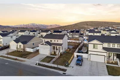 7884 N Seabiscuit Rd, Eagle Mountain, UT 84005 - Photo 34