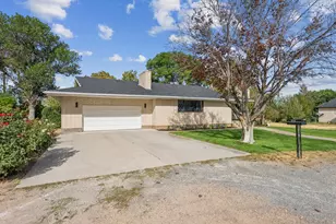 715 N 400 E, Nephi, UT 84648 - Photo 4