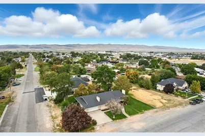 715 N 400 E, Nephi, UT 84648 - Photo 16
