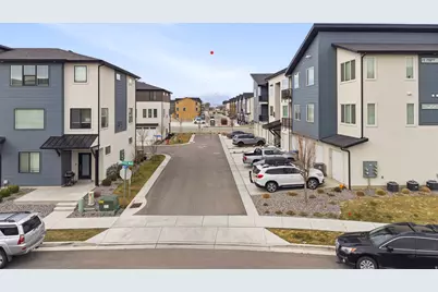 1076 W 490 S #204, American Fork, UT 84003 - Photo 24