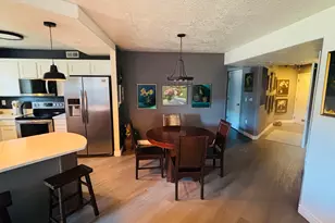 208 E Spencer Peak Way S, Draper, UT 84020 - Photo 4