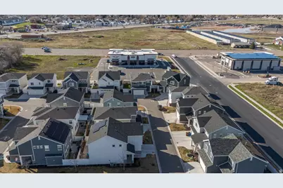 3922 S 2950 W, West Haven, UT 84401 - Photo 38