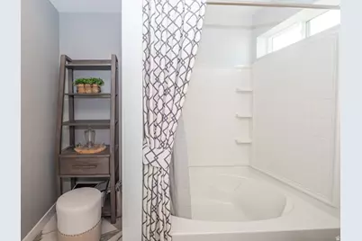 3922 S 2950 W, West Haven, UT 84401 - Photo 28