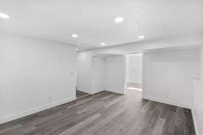 3055 S Dennis Cir, West Valley, UT 84120 - Photo 14