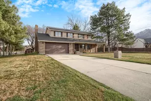 1285 E Manfield Way, Draper, UT 84020 - Photo 2