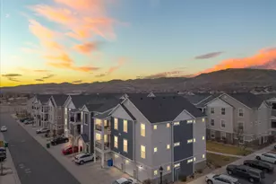 13222 S Dominica Ln, Herriman, UT 84096 - Photo 2