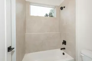 11202 S 1000 E, Sandy, UT 84094 - Photo 28