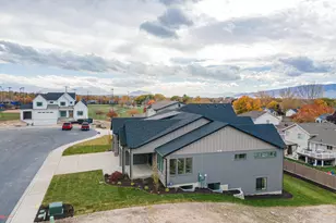 1727 N Siena Cir, Pleasant Grove, UT 84062 - Photo 24