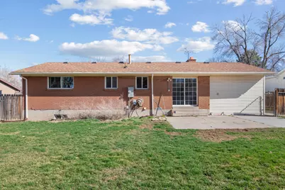 876 E Chariot Dr, Sandy, UT 84094 - Photo 24