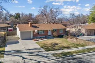 876 E Chariot Dr, Sandy, UT 84094 - Photo 28