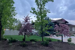 1932 E Charleston Ln, Holladay, UT 84121 - Photo 46