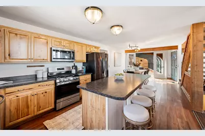 3727 S 400 E, Bountiful, UT 84010 - Photo 8