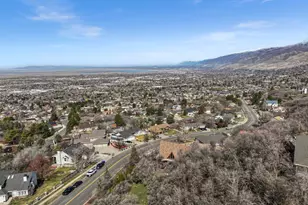 3727 S 400 E, Bountiful, UT 84010 - Photo 32