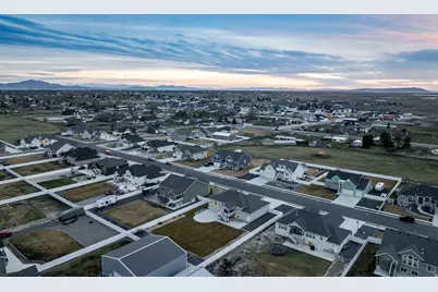 3664 S 5400 W #13, Hooper, UT 84315 - Photo 52