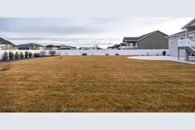 3664 S 5400 W #13, Hooper, UT 84315 - Photo 32