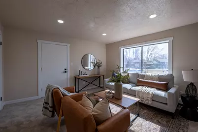 647 E Swenson Ave S #3, Springville, UT 84663 - Photo 2