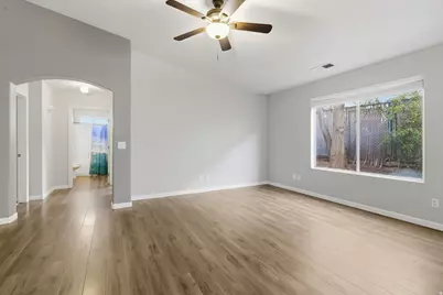 1238 W 360 N #10, Saint George, UT 84770 - Photo 2