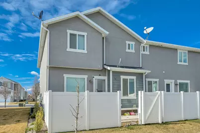 7560 N Hutch Ln E, Eagle Mountain, UT 84005 - Photo 26