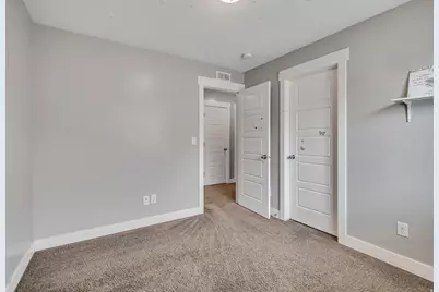 7560 N Hutch Ln E, Eagle Mountain, UT 84005 - Photo 20