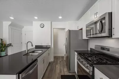 8552 W Cordero Dr, Magna, UT 84044 - Photo 10