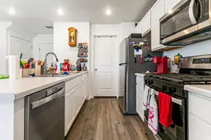 1822 N Blue Iris Ave, Tooele, UT 84074 - Photo 10