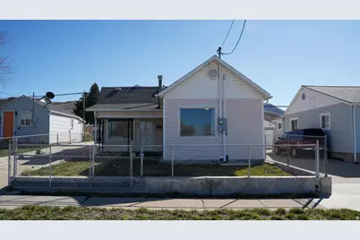 268 E Vine St S, Tooele, UT 84074 - Photo 2
