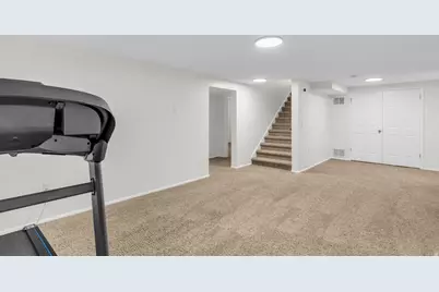 8921 S Shady Meadow Dr, Sandy, UT 84093 - Photo 30