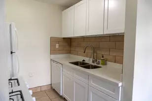 450 E Creekside Cir, Murray, UT 84107 - Photo 10