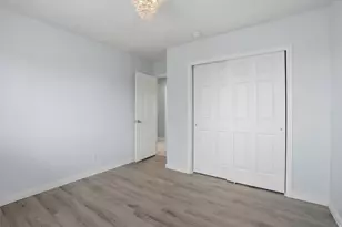 6853 S Mullien Dr W, West Jordan, UT 84081 - Photo 12