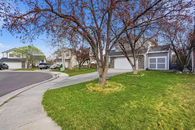 6853 S Mullien Dr W, West Jordan, UT 84081 - Photo 2