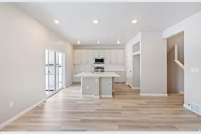 282 N Roundabout St, Saratoga Springs, UT 84045 - Photo 22