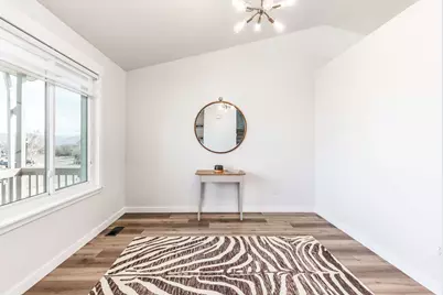5483 W Starflower Way, West Jordan, UT 84081 - Photo 2