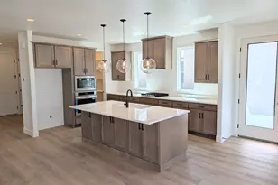 11319 S Silver Pond Dr W, South Jordan, UT 84009 - Photo 2