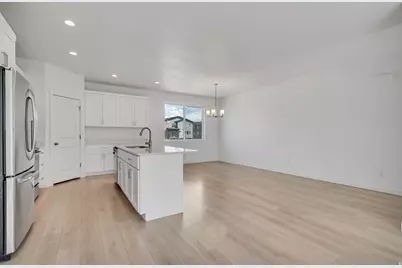 487 S 900 W, American Fork, UT 84003 - Photo 12