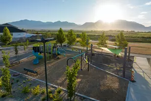 277 N Roundabout St, Saratoga Springs, UT 84045 - Photo 42