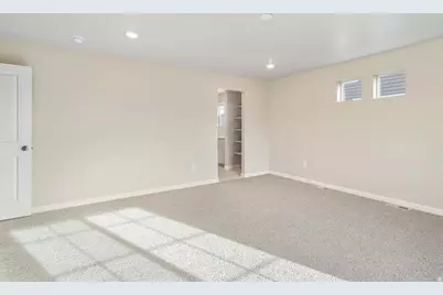 277 N Roundabout St, Saratoga Springs, UT 84045 - Photo 6