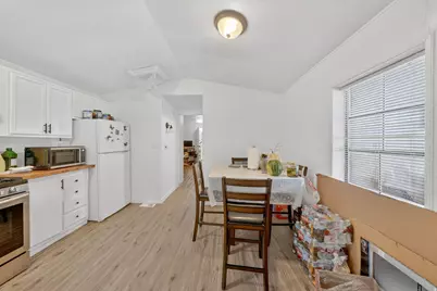 262 E Hidden View Dr #94, Sandy, UT 84070 - Photo 6