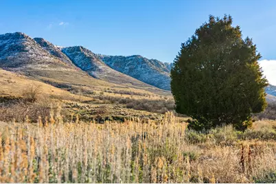 5630 E Highland View Ct, Eden, UT 84310 - Photo 2