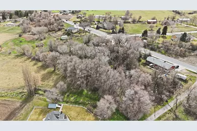 [Address not provided], South Weber, UT 84405 - Photo 4