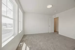 2241 E Granite Ln, Eagle Mountain, UT 84005 - Photo 20